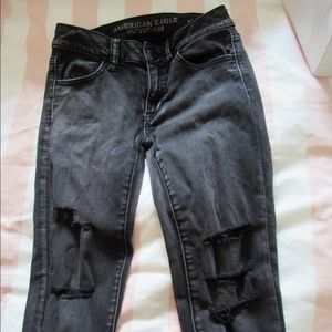 American eagle black ripped jeggings